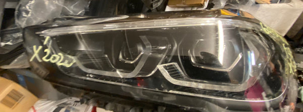 BMW X1 2020 F48 LCI M SPORT PASSENGER SIDE FULL LED HEADLIGHT 

5A01173

63115A01173

bmw light

bmw part

bmw parts