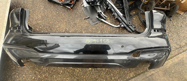 BMW X3 2021 G01, Rear M-sport Bumper

Black 

would need a respray 

please observe all pictures 

8089729

6578918