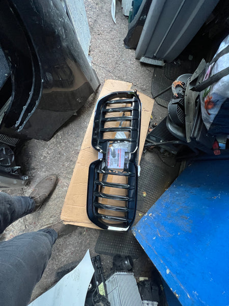 Bmw parts           Bmw part.            BMW X1  U11 2024 High Gloss Black Kidney Grilles Shadowline
Genuine
51135A0BB85
5A0BB85