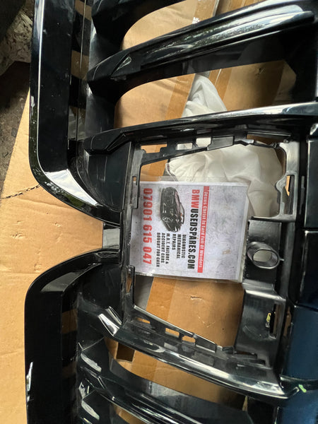 Bmw parts           Bmw part.            BMW X1  U11 2024 High Gloss Black Kidney Grilles Shadowline
Genuine
51135A0BB85
5A0BB85
