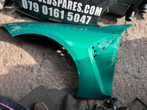 Bmw G80 wing.  Bmw M3

Bmw part

bmw parts

BMW M3 2024 G80 PASSENGER SIDE WING

8098587