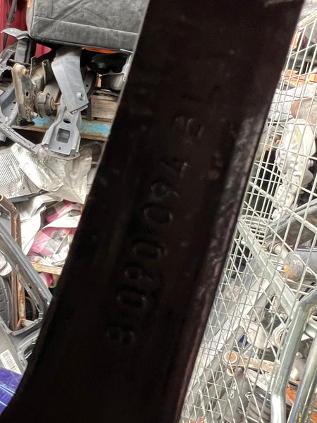 Bmw part

bmw parts

8090094

GENUINE

BMW 3 Series  2022  G20 M sport  G20 G21 front single Alloywheel RIM 8Jx19

8089892

needs refurbishing 

observe all pictures please