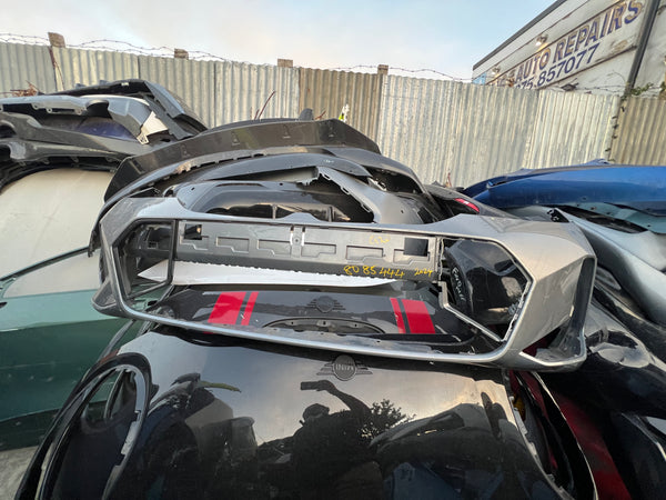 BMW 3 SERIES  G20 SALOON 2023 2024 M SPORT FRONT BUMPER

51118085444

8085444

Bmw 3 series G20 Lci 2024 front m sport bumper