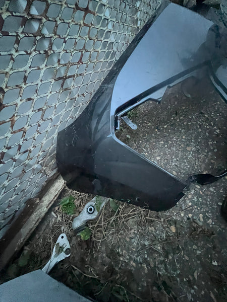 BMW iX i20  2024 M SPORT FRONT BUMPER

GENUINE

5111 7933621

7933621

bmw bumper

bmw part

bmw part 

mini parts