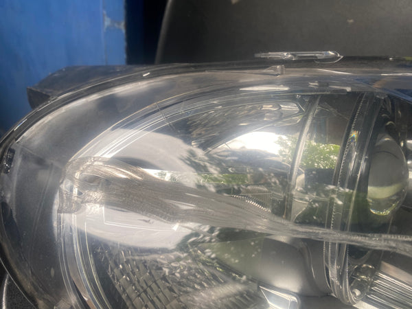 BMW X5 2012 E70 LCI Bi-xenon Headlight       Bmw E70 driver side Headlamp 7221894