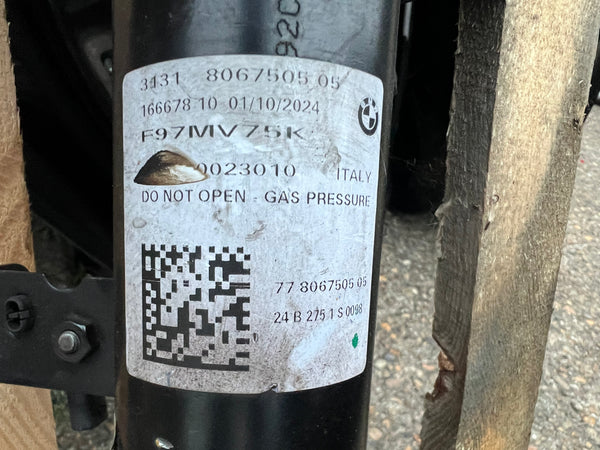 BMW F97 X3M 2025 front passenger  side Suspension

Bmw x3m  2025 passenger leg

Bmw x4m 2025 passenger leg

11577210,

8067505

22205500

bmw part

bmw parts

bmw x3m

bmw x4m