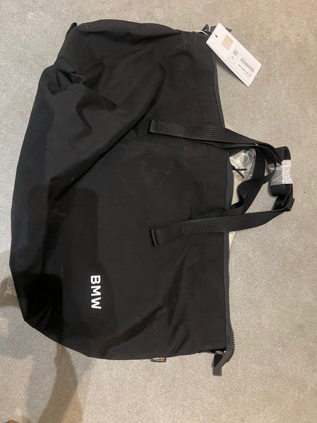 Bmw duffle bag 

bmw word mark logo duffle bag 

NEW BMW WORDMARK LOGO DUFFLE CARGO BAG IN BLACK

80225B5F637

5b5f637