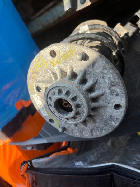 Bmw 3 series 2017 Xdrive passenger side front shock Absorber