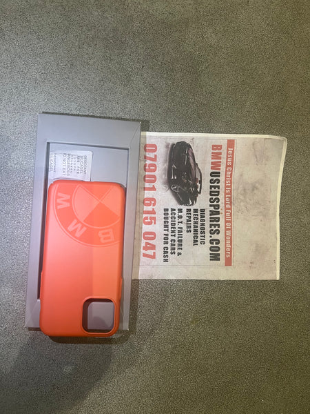Bmw i phone case cover iphone 11 pro case 

i phone 11 pro case cover 

Original BMW Mobile phone case orange iPhone 11 Pro

Mobile phone case with BMW logo print. Hard case made of polycarbonate with soft-touch surface and trimmed BMW logo print.
 Orange