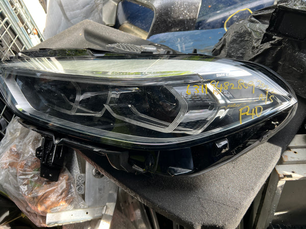 Bmw 1 series headlight 

BMW 1 SERIES  2022 F40 PASSENGER SIDE LED HEADLIGHT

63115A1E057 

5A1E057