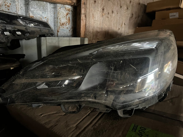 VAUXHALL ASTRA 2020 MK7 K FACELIFT PASSENGER side  LED HEADLIGHT

39195690

vauxhall Astra 2020 headlight