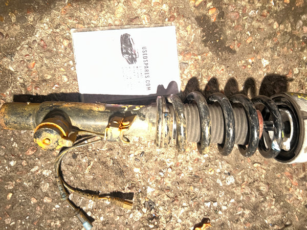 BMW X5 F15 2015 driver side front shock absorber with spring

6867174 

Bmw X5 front shock 

bmw x5 front shock for my car 

l need a bmw x5 front shocks