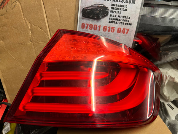 BMW 5 SERIES 2012  F10 Driver side rear back light.