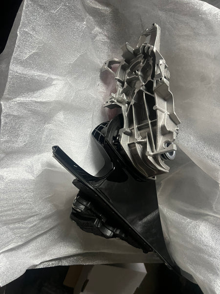 BMW iX 2025 I20 Left Side Wing Mirror

51165A31371

5A31371

GENUINE

Bmw iX i20  passenger side wing mirror