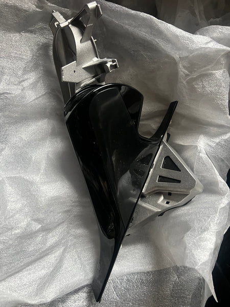 BMW iX 2025 I20 Left Side Wing Mirror

51165A31371

5A31371

GENUINE

Bmw iX i20  passenger side wing mirror