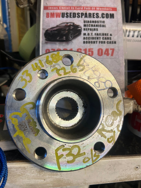 BMW 4 Gran Coupe F36 Rear Drive Flange Hub 33416867265 6867265 NEW GENUINE