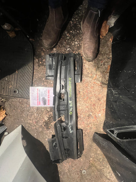 51647359818

BMW 8 SERIES 2024 840i  G16 G14 G15 RADIATOR TOP AIR DUCT 840dX 840i 840iX

Bmw 8 series 2024 top air duct 

Bmw part 

Bmw parts