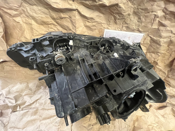 BMW 3 Series 2017 F30 PASSENGER SIDE HEADLIGHT 63117338703  7338703 Bmw part bmw light bmw parts bmw headlight