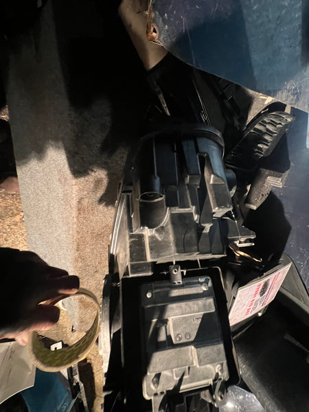 63115A1E065
    Bmw 2 series 2021 f44 Gran coupe  Passenger side led headlight  complete 

sold with modules

bmw light

bmw headlights 

bmw part

bmwparts



observe all pictures 

5A1E065