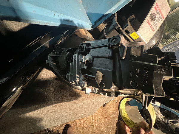 BMW 1 SERIES 2024 F40  DRIVERS side LED HEAD LIGHT LAMP 

Bmw f40 headlight 

bmw 1 series headlight 

bmw light

bmw headlight

9482810

63119482810