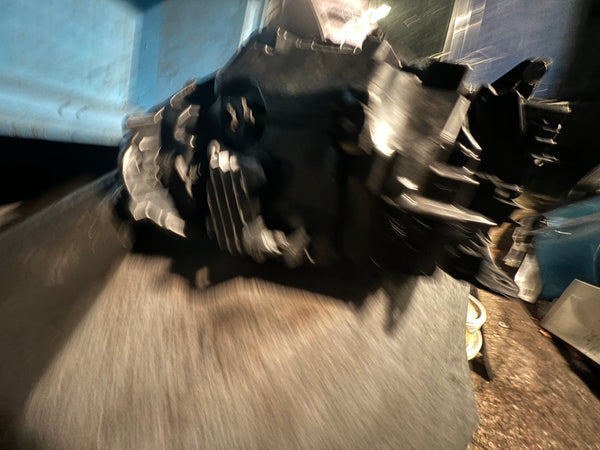 BMW 1 SERIES 2024 F40  DRIVERS side LED HEAD LIGHT LAMP 

Bmw f40 headlight 

bmw 1 series headlight 

bmw light

bmw headlight

9482810

63119482810