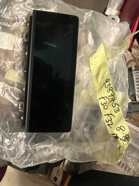 BMW 4 SERIES 2018 F32 F33 F36  SAT NAV SCREEN 8.8 INCH

9387453