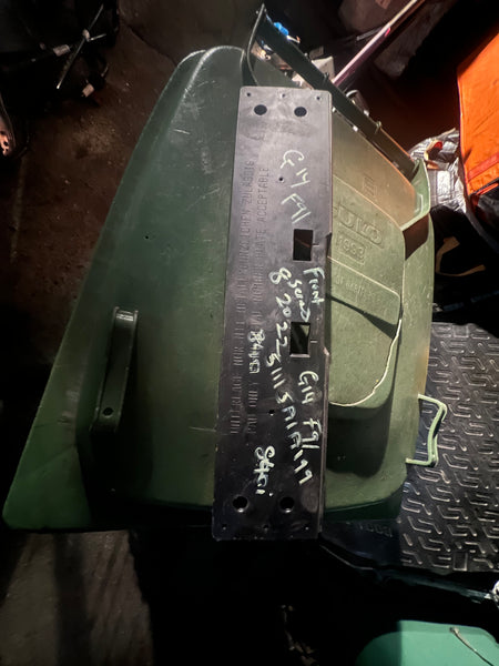 BMW 8 Cabrio G14, F91 Front Number Holder 51115A1A199 5A1A199