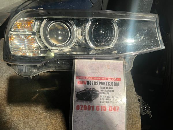 Bmw X3 2018 f25  Driver side Xenon headlight  

7460640

7248266

Bmw x3 headlight

bnw f25 headlight 

bmw part

bmw headlight