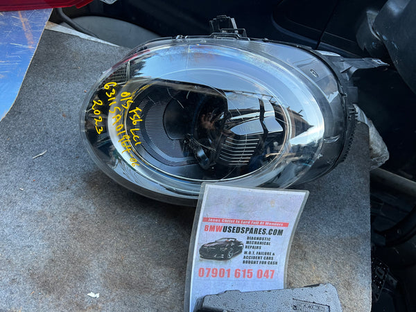 63115A01964

MINI COOPER 2023  F56 LCI JCW driver side LED HEADLIGHT

5A01964

2 clips broken 

please observe all pictures 

Mini Cooper f56 headlight 

mini headlights 

mini lights 

Mini Cooper bumper 

Mini Cooper parts