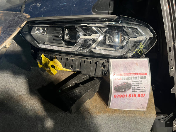 BMW X3 2022 G01 passenger side Led headlight 

Bmw X4 2022 G02 passenger SIDE led HEADLIGHT

A95A29207-09

5A29207

Bmw X3 G01 headlight 

bmw g01 headlight 

bmw x3 headlight 

bmwx4 g02 headlight 

baroness BMW