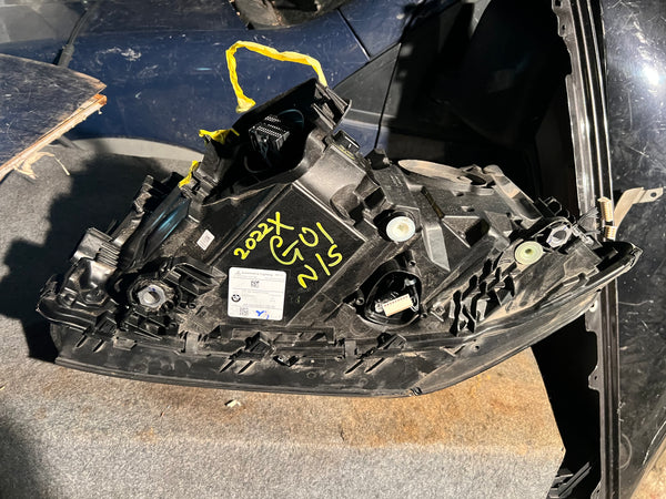 BMW X3 2022 G01 passenger side Led headlight 

Bmw X4 2022 G02 passenger SIDE led HEADLIGHT

A95A29207-09

5A29207

Bmw X3 G01 headlight 

bmw g01 headlight 

bmw x3 headlight 

bmwx4 g02 headlight 

baroness BMW