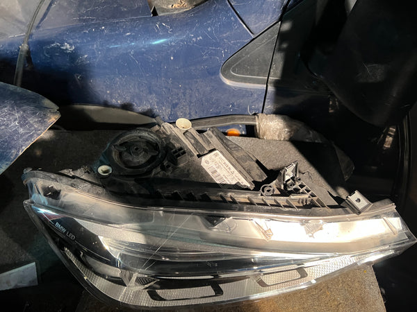 BMW 3 SERIES 2018 F30 M-SPORT LCi  DRIVER SIDE LED HEADLIGHT

8738714

8738714-02