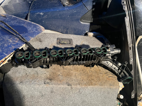 Bmw 7 series g11 g12 intake manifold 

bmw 5  series g30 3.0 d intake manifold

8477029
