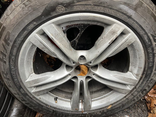 7846786

     BMW X5 X6 F16 F15 F85 M-Sport 19" Rear Alloy wheel with tyre Wheel