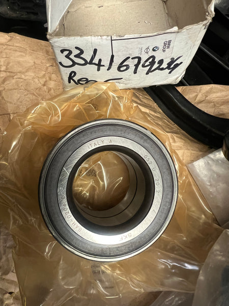 Bmw 4 series 2018 f32 wheel Bearing ball

Bmw f30 rear wheel bearing 

6792361

bmw wheel bearing 

bmw part
New 
bmw part

nmw front wheel bearing 

bmw baroness