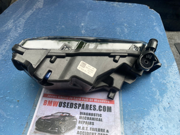 BMW 1 Series 2024 F40  Driver Side foglight  8089980

63178089980