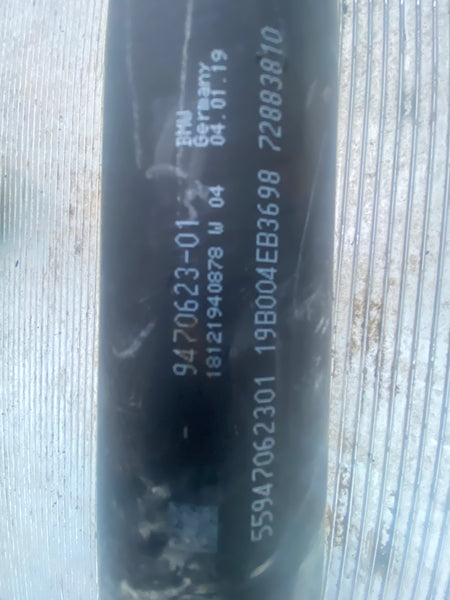 9470623   Bmw 5 series 2022 G30 petrol touring propshaft    26109470623  1744882