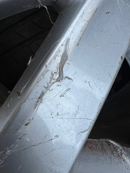 5K0601025S

VOLKSWAGEN GOLF 1X16" 5K1, AJ5 (MKVI) SINGLE ALLOY WHEEL

16" VW GOLF GENUINE ALLOY WHEEL