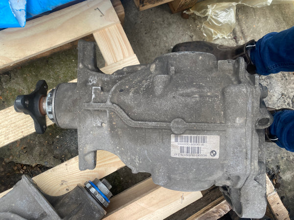 Bmw part

Bmw parts

Bmw rear diff

BMW 5 SERIES 2018 G30 G31 3.0 DIESEL REAR DIFERENTIAL DIFF

8632067

Ratio 2.47