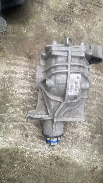 Bmw part

Bmw parts

Bmw rear diff

BMW 3 series 2021 G20 330e Sport Rear Diff 2.0 Petrol HYRBID Auto 8647921