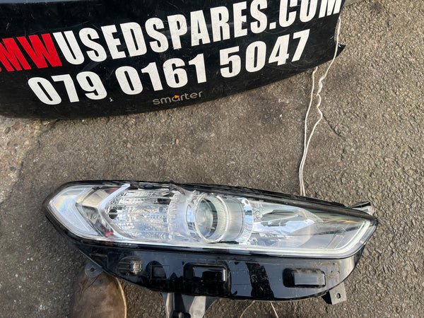 FORD MONDEO 2018 MK5 Driver side  HEADLIGHT

    DS73-13W029-BE

  scratch can be polished off

Hole on top of the headlight where camera/alam was placed 

please observe all pictures