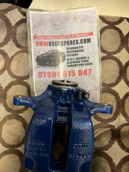 BMW  M3 2025 passenger side front brake caliper housing new

Bmw X3 M G01 

Bmw 7 series 2024 G11 Brake caliper housing blue left 34216881295 new

6881295