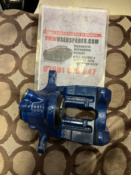 BMW  M3 2025 passenger side front brake caliper housing new

Bmw X3 M G01 

Bmw 7 series 2024 G11 Brake caliper housing blue left 34216881295 new

6881295
