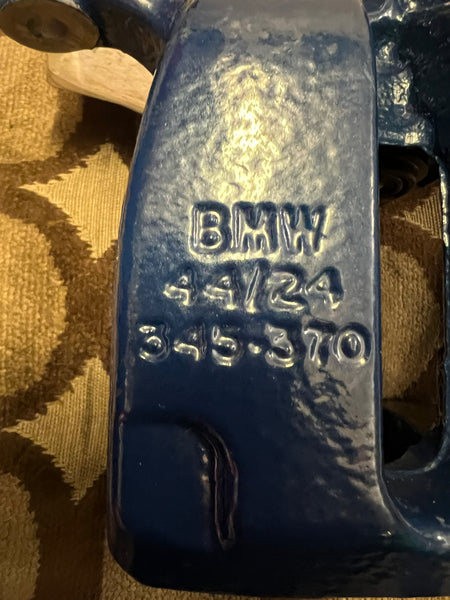 BMW  M3 2025 passenger side front brake caliper housing new

Bmw X3 M G01 

Bmw 7 series 2024 G11 Brake caliper housing blue left 34216881295 new

6881295