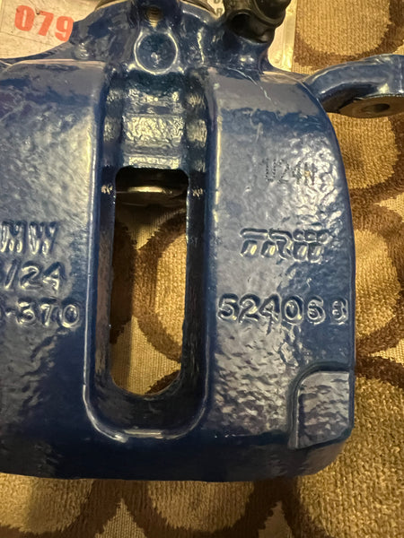 BMW  M3 2025 passenger side front brake caliper housing new

Bmw X3 M G01 

Bmw 7 series 2024 G11 Brake caliper housing blue left 34216881295 new

6881295