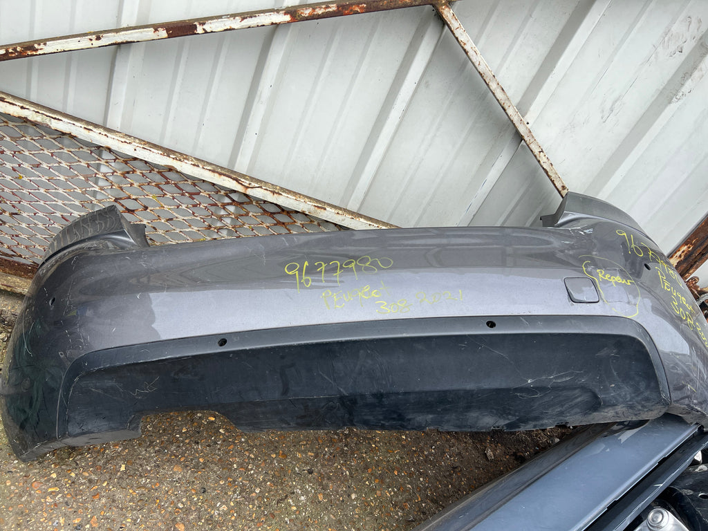PEUGEOT 308 II 2021  Rear bumper

9677960477

Peugeot 308