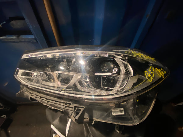 BMW 6 Series G32 2018 GT GRAN TURISMO passenger SIDE ADAPTIVE LED HEADLIGHT

7496445

Bmw G32

bmw g32 headlight

bmw 6 series headlight 

BMW 7 SERIES 2018 G11/G12 passenger SIDE Adaptive LED headlight 

GENUINE

7496445-02