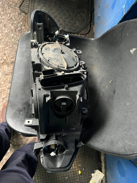 BMW M4 2016 F82 Driver Side Headlight 

Bmw M3 F80 DRIVER SIDE HEADLIGHT FULL LED ICON

7460622

A87460622. 7377850                       63117377850

Headlight sold without modules 

what’s App

07901615047