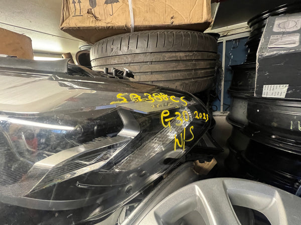 BMW 5 SERIES G30 G31 FACELIFT PASSENGER LEFT LED HEADLIGHT 5A388C5 RHD UK
