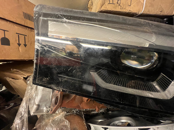 BMW 5 SERIES G30 G31 FACELIFT PASSENGER LEFT LED HEADLIGHT 5A388C5 RHD UK